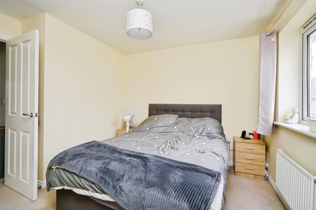 House in South Oxfordshire, Great Western Park North, Didcot - More