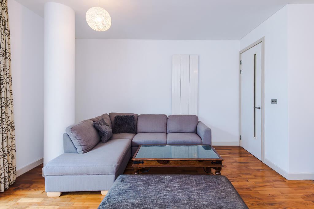 Apartment in Manchester - More