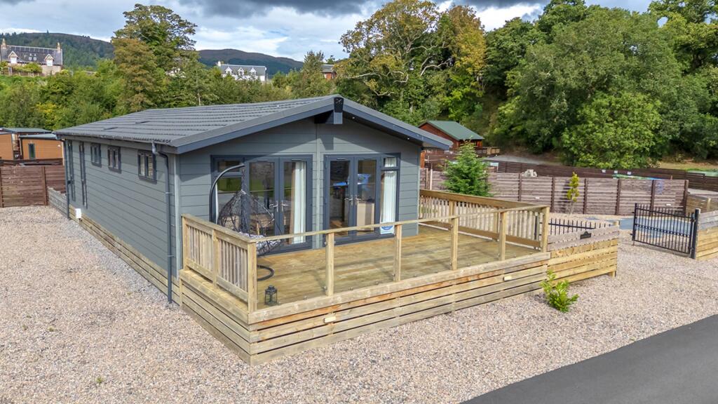 2-bed caravan on Lodge 19 The Sanctuary, Fort Augustus, PH32 4BG, £135,000