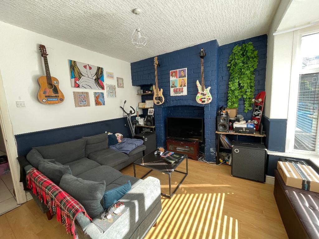 Main image of property: Claremont Avenue, Selkirk St, Hull, HU5 3NT