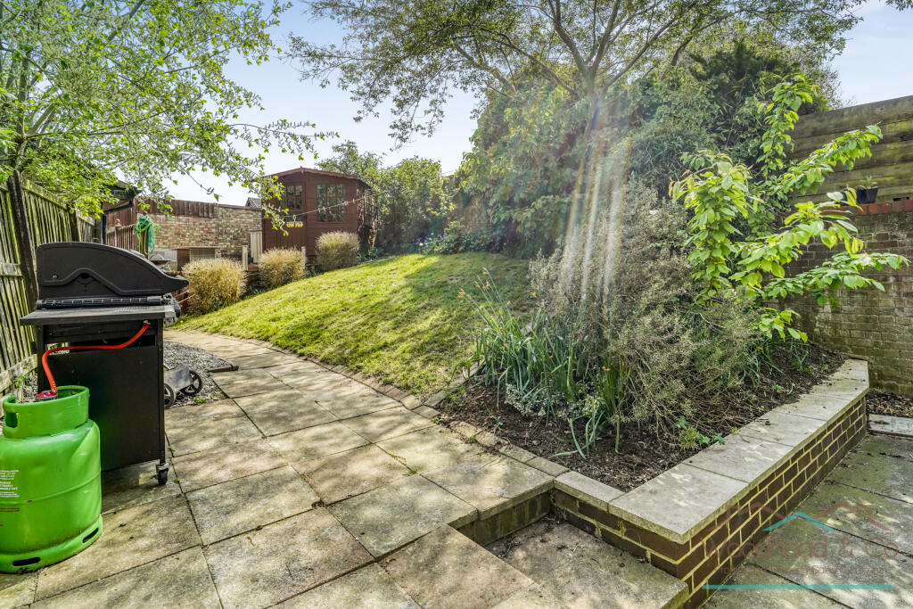 Curtis Mews, Wellingborough, NN8 5PG - View 2