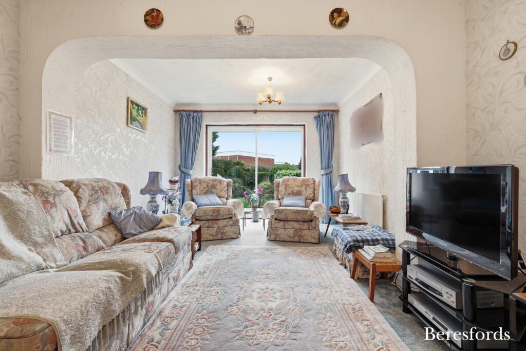 House in Brentwood, Essex - View 2