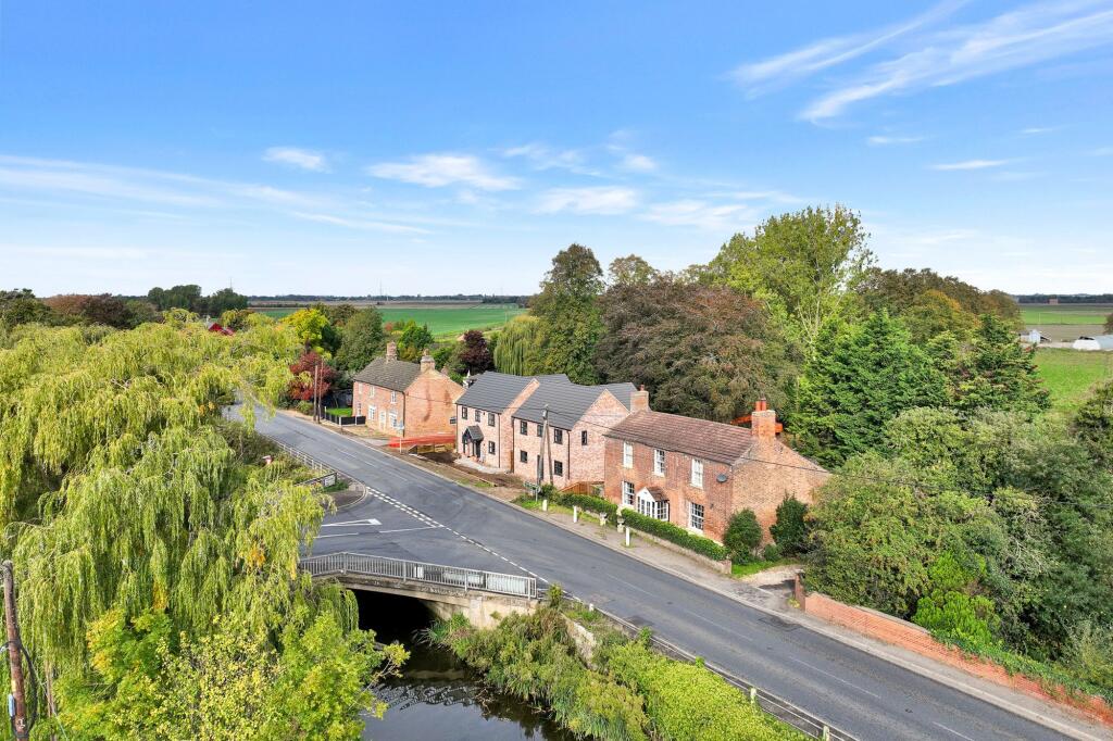 4-bed detached on Downham Road, Nordelph, PE38, £400,000