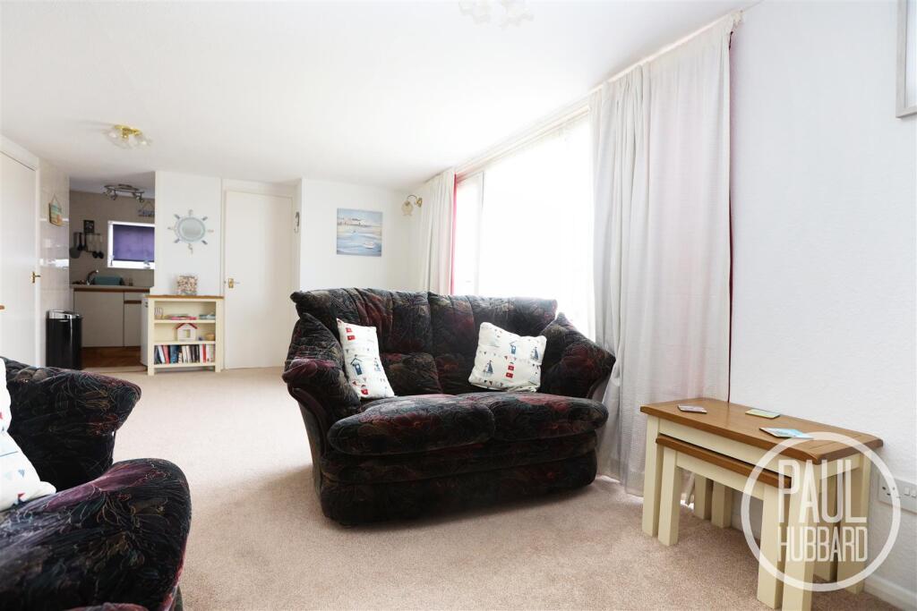 Seaview Chalet Park, Green Lane, Kessingland, NR33 photo 3