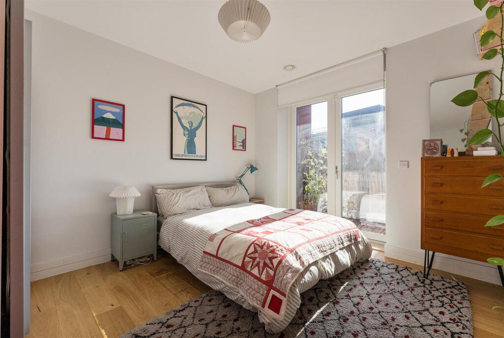 Apartment in London - View 4