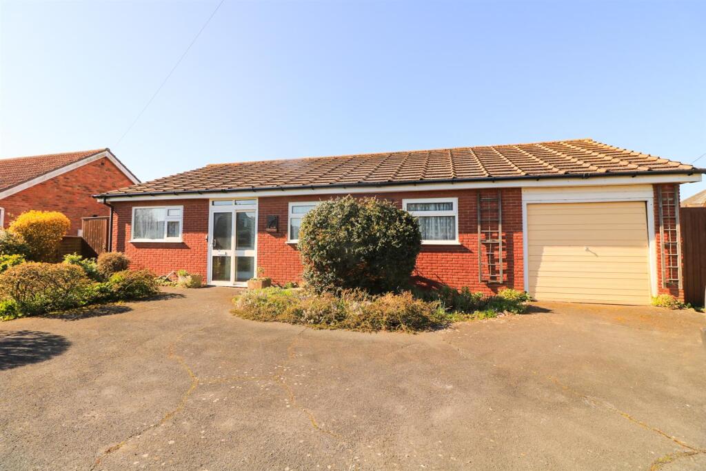 Main image of property: Aldeburgh Road, Leiston