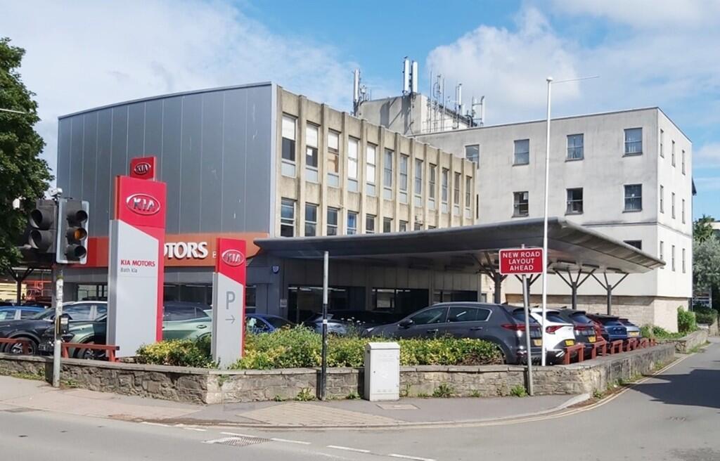 Second Floor Front Suite, Redbridge House, Lower Bristol Road, Bath, Somerset