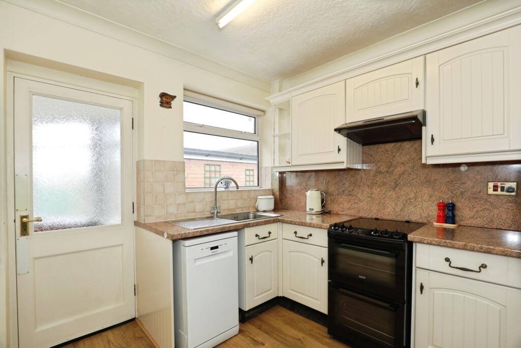 House in Crewe, Cheshire East - View 5