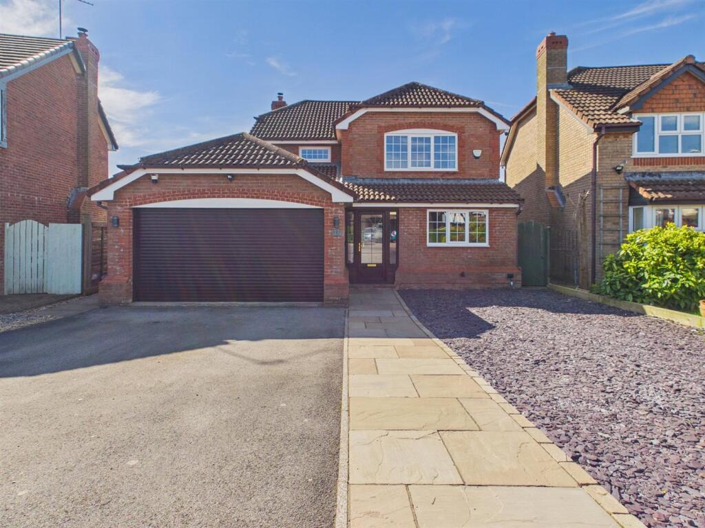 Main image of property: Treetops, Portskewett, Caldicot
