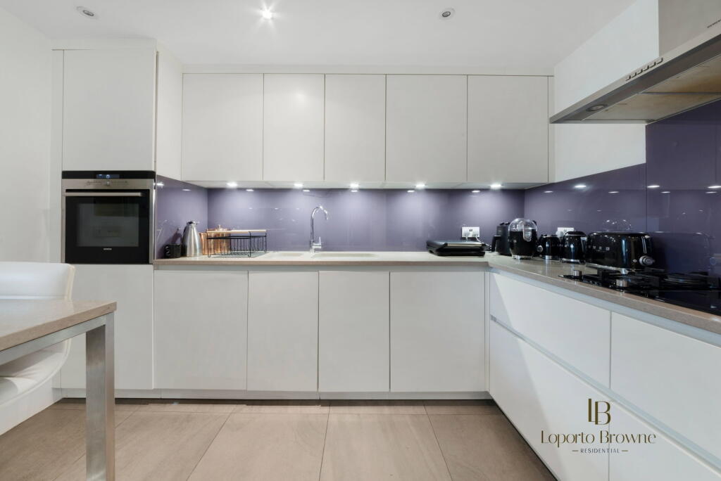 Apartment in London, Kensal Town, Bayswater - View 3