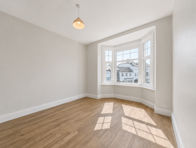 Apartment in North Tyneside, North East - View 5