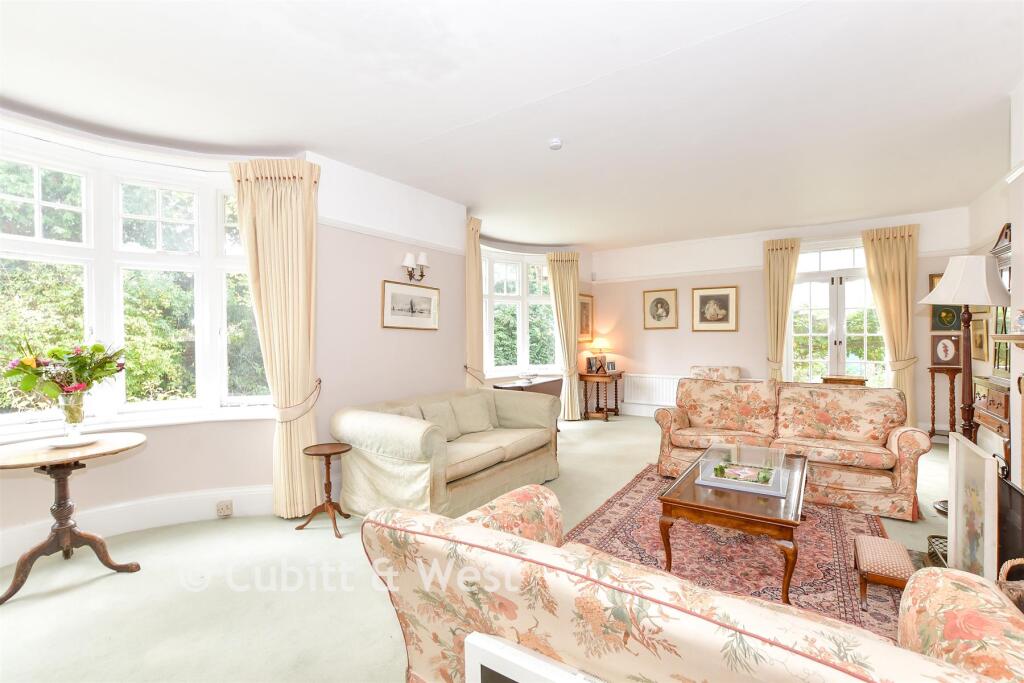 Main image of property: Warblington Avenue, Havant, Hampshire