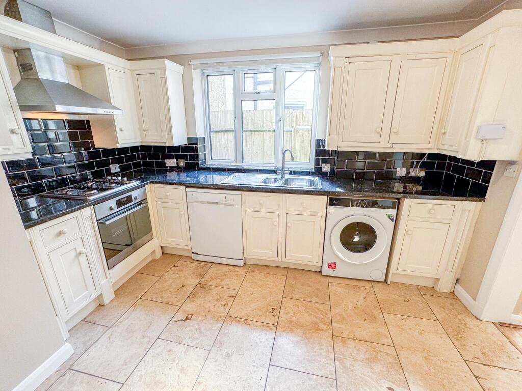 Main image of property: Brighton Road, South Croydon, CR2