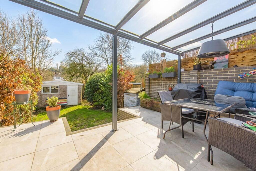 House in London - More