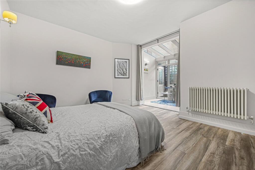 Apartment in London, City of Westminster - View 4