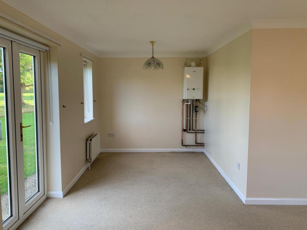 Apartment in South Holland, Pinchbeck - More