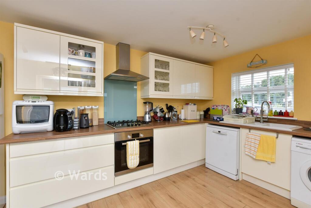 House in Dover, St. Margaret's at Cliffe - View 4