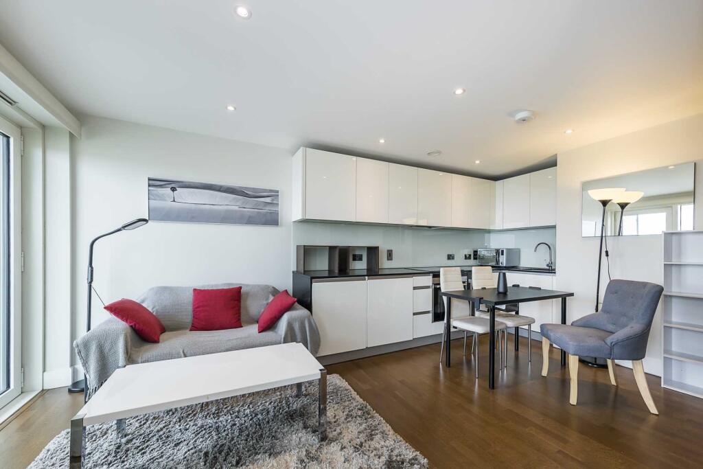 Main image of property: Aldgate East, London, E1
