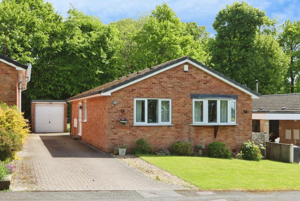 Main image of property: Summerfield Road, Dronfield, Derbyshire, S18
