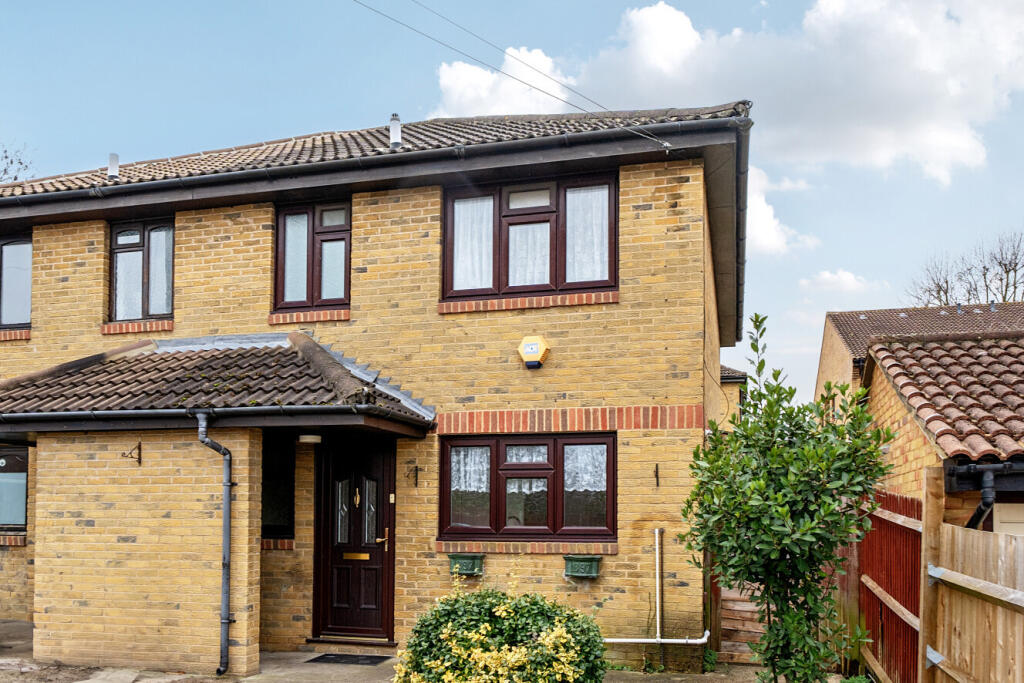 Main image of property: Chelsfield Gardens, Sydenham, London, SE26