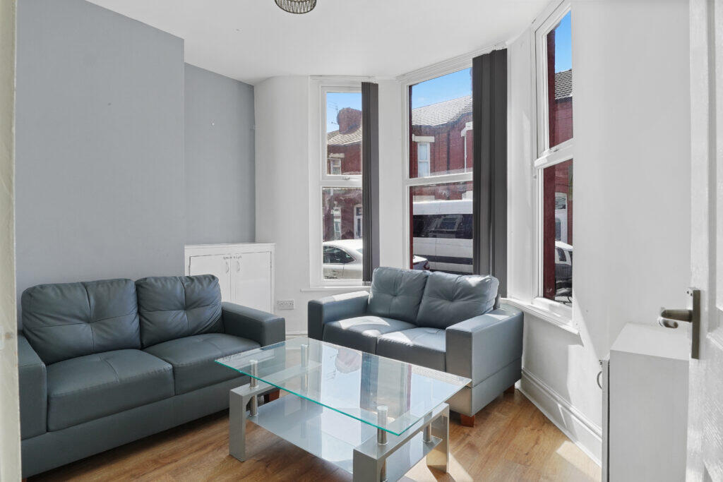 Main image of property: 61 Silverdale Avenue, Liverpool, L13 7EZ