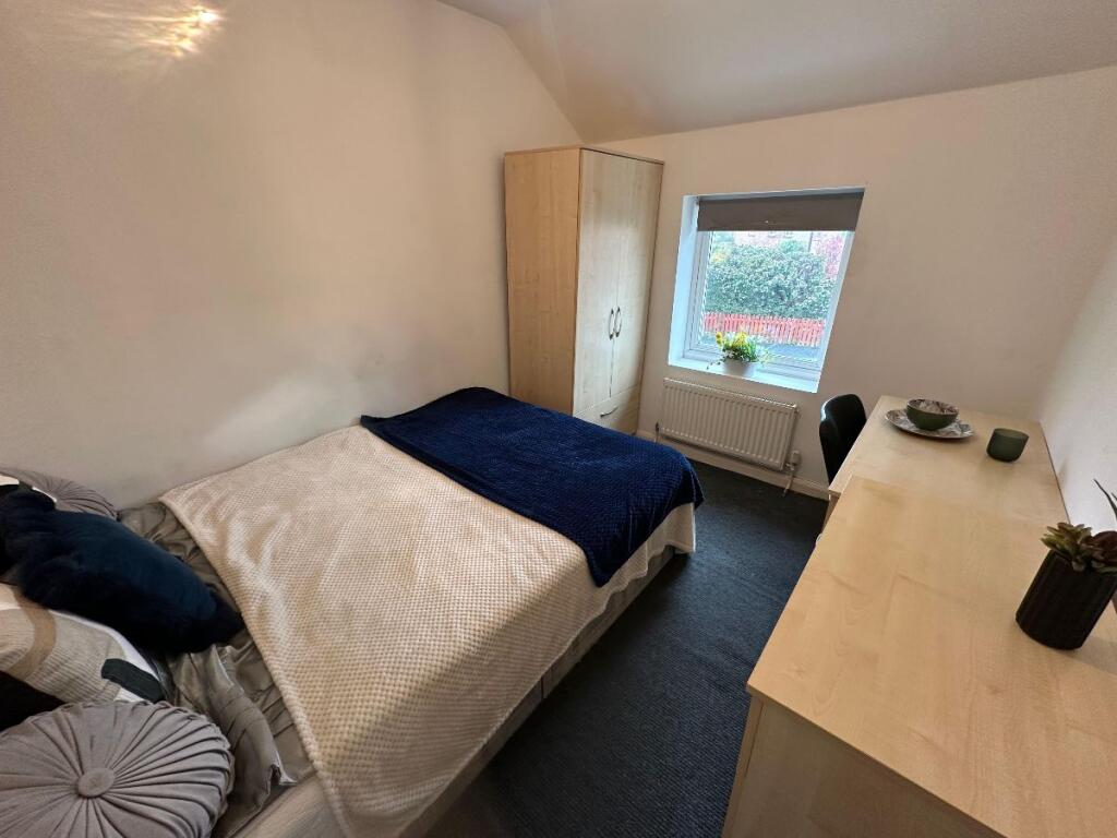 House in Cambridge - More