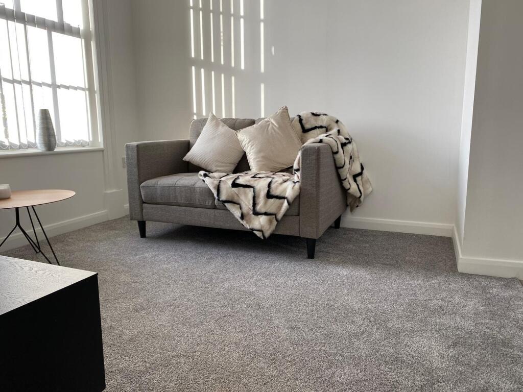 Apartment in Bolton - View 5