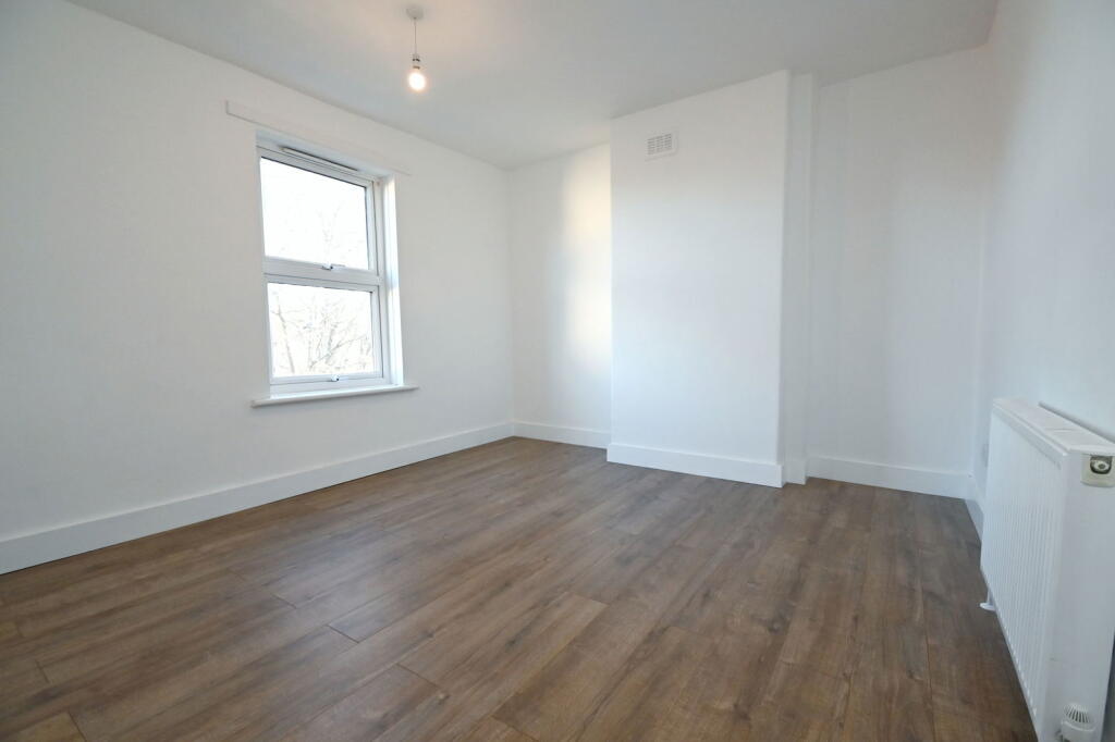Hibbert Terrace, Barnsley, S70 4JE - More
