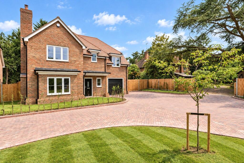 Main image of property: Bartley Heath, North Warnborough, Hook, Hampshire, RG29