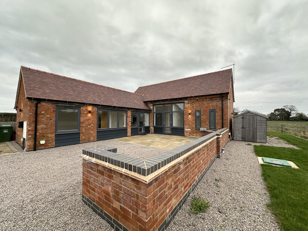 Main image of property: Newlands Barn, Five Ways Road, Shrewley, Warwick, Warwickshire CV35 7HZ