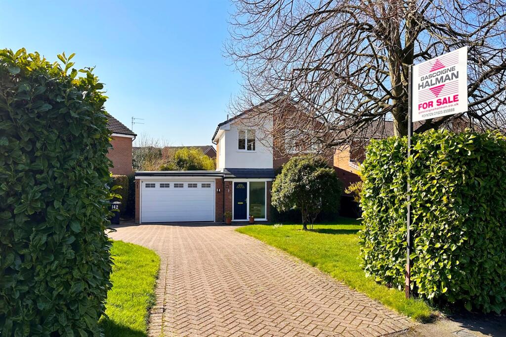 Main image of property: Dickens Lane, Poynton,