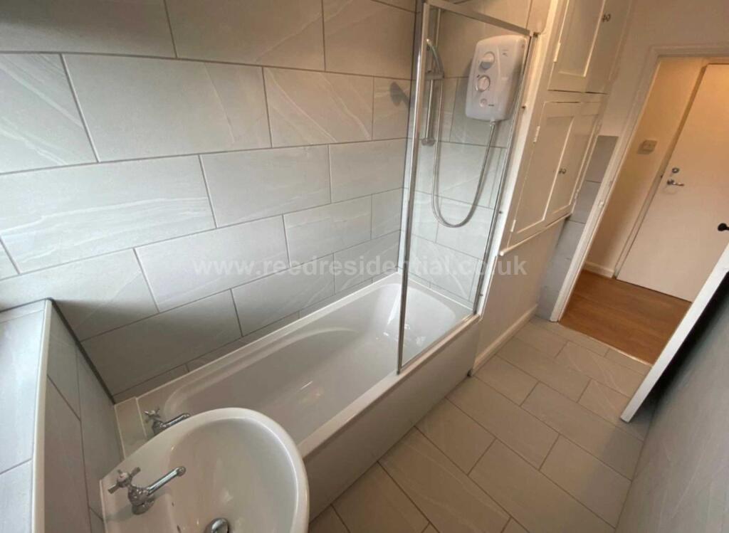 Additional image 9 of Flat 10 Weoley Court, 201 Gibbins Rd, West Midlands, B29