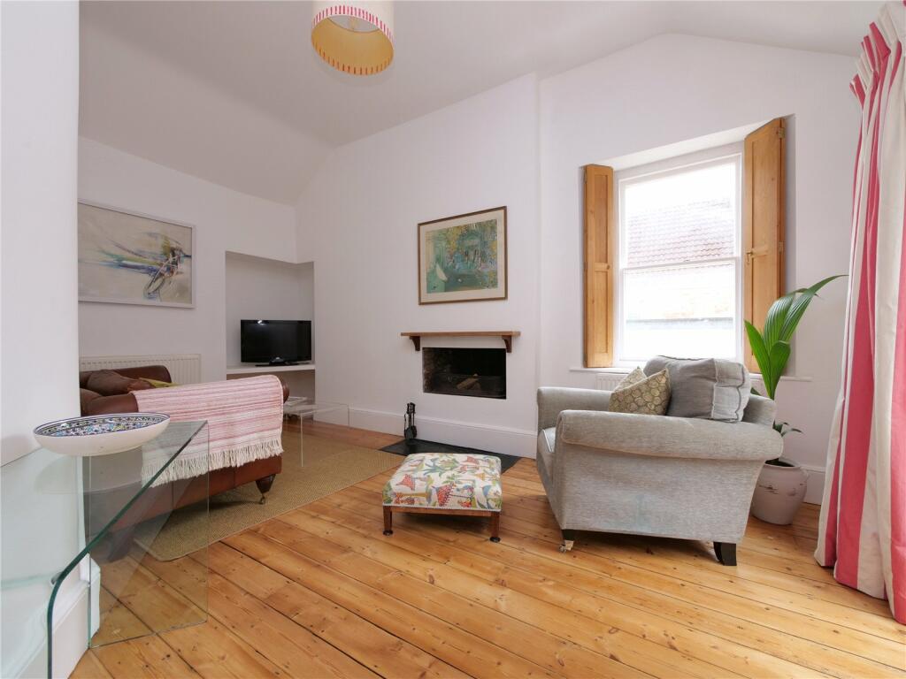 Additional image 4 of Stunning Two Bedroom Flat in Wells, Somerset