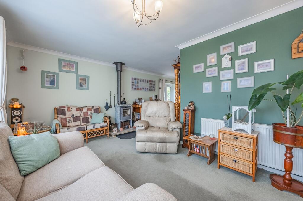 House in Breckland, Beetley - More