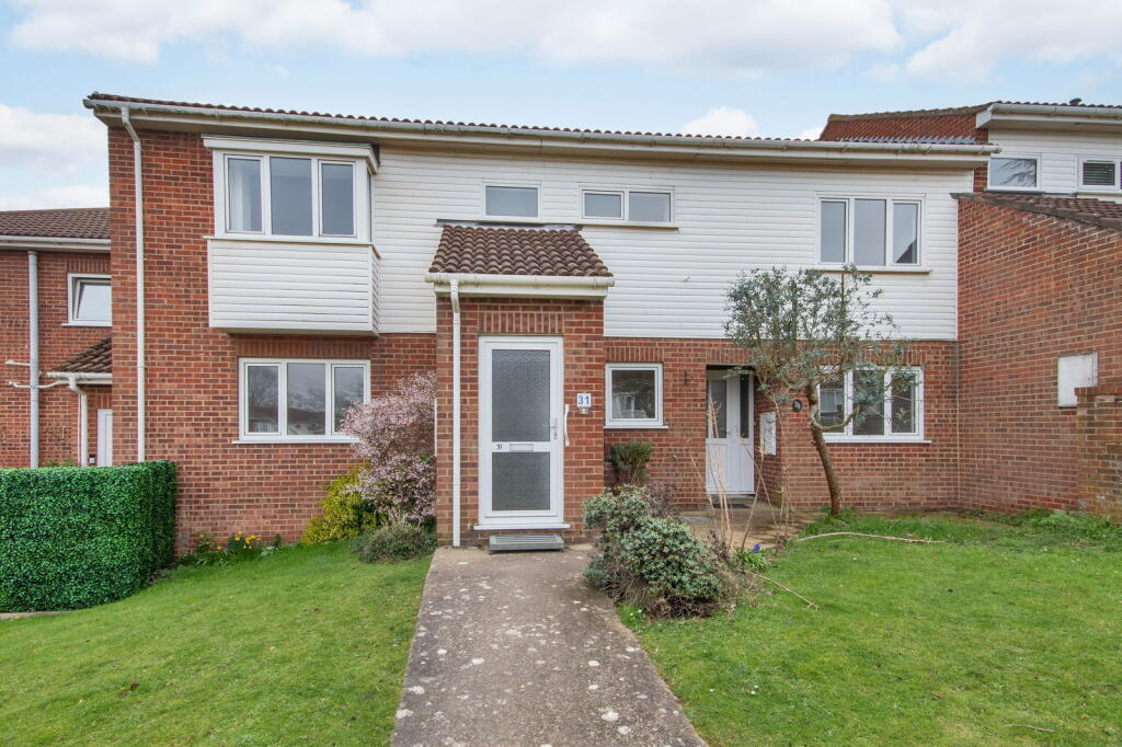 Main image of property: Cavendish Square, Longfield, DA3 7RG
