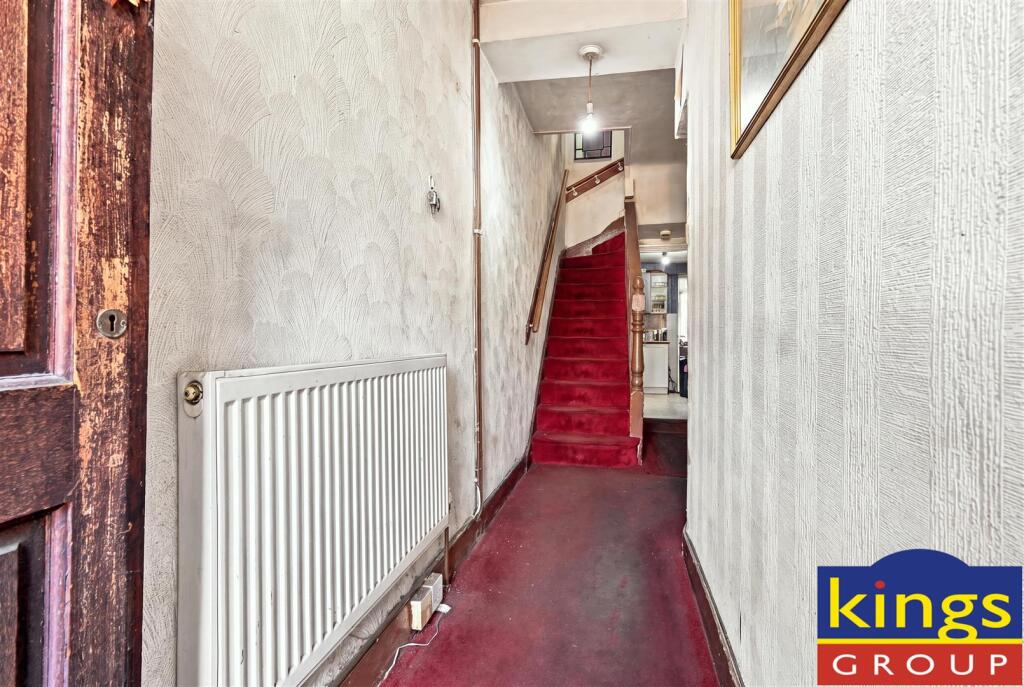 House in London - View 3