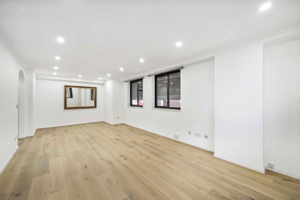 Main image of property: Earls Court Road, Earl's Court