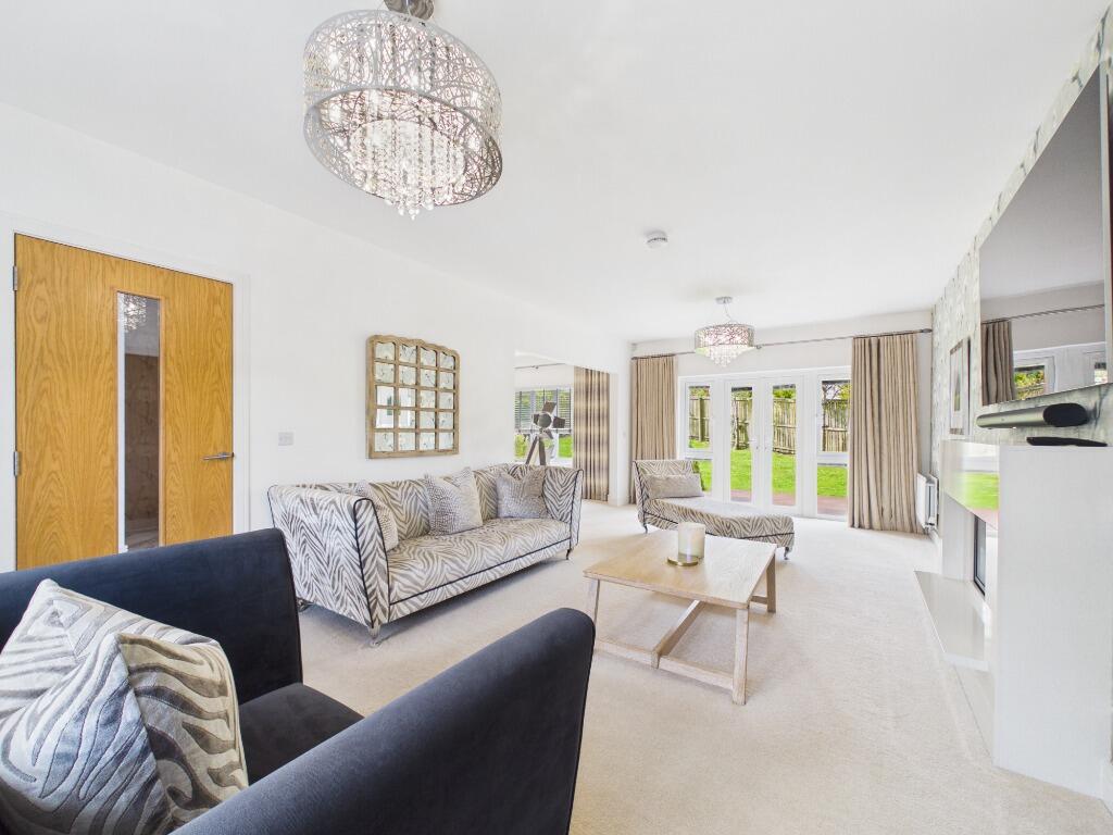 House in Glasgow, South Lanarkshire - View 4