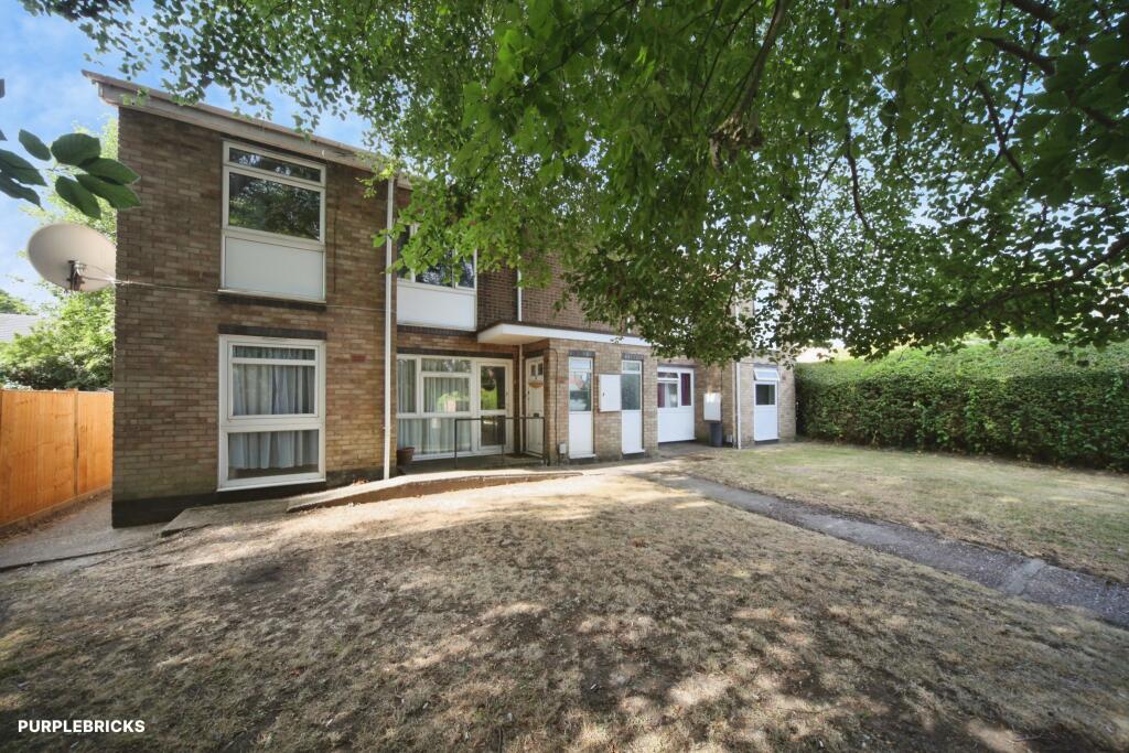 Main image of property: Trinity Road, Luton, LU3