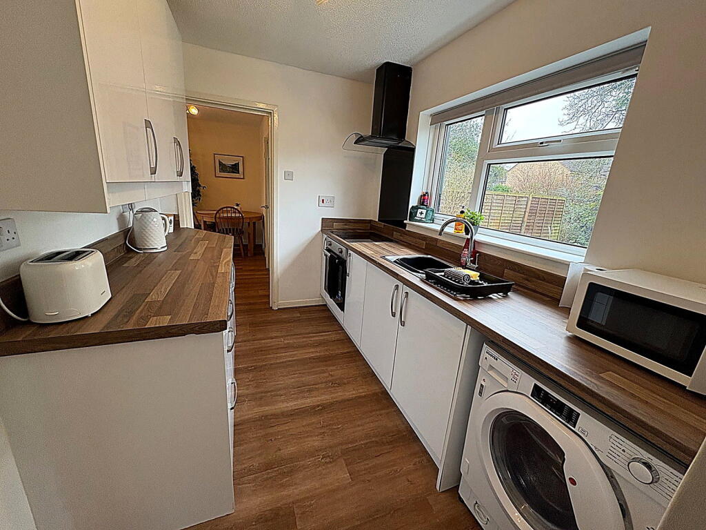 St. Ives Road, Hemingford Grey, Huntingdon, PE28 9DU photo 4