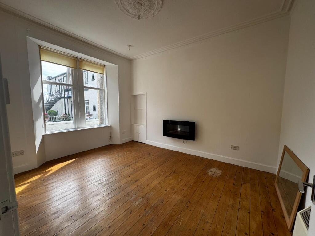 Apartment in Kilmarnock - View 3