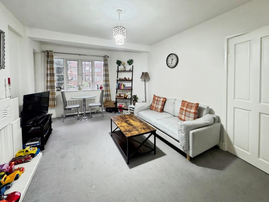 Main image of property: Chiswick Village, Chiswick, W4
