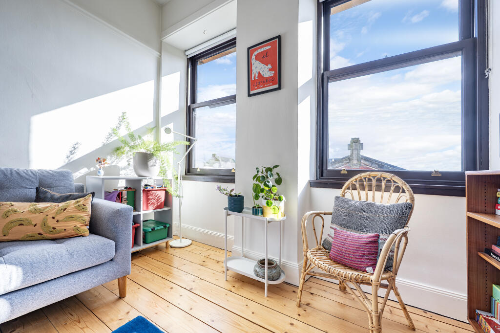 Apartment in Glasgow - View 4