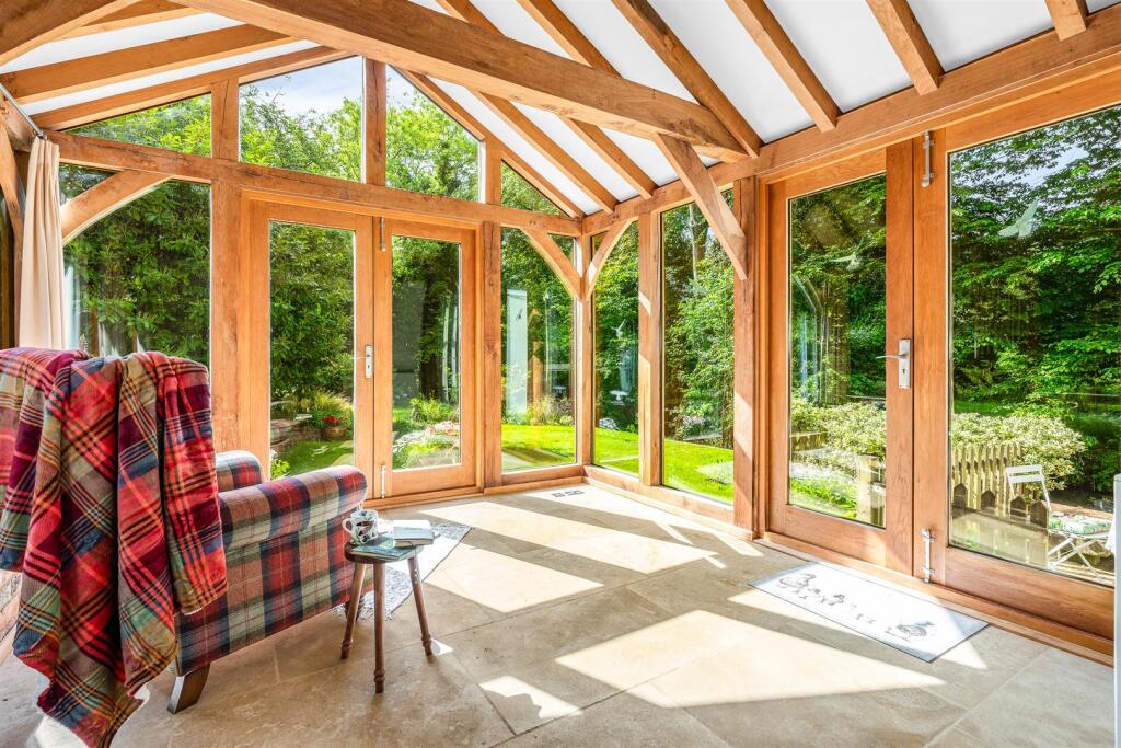 House in St Albans - View 4