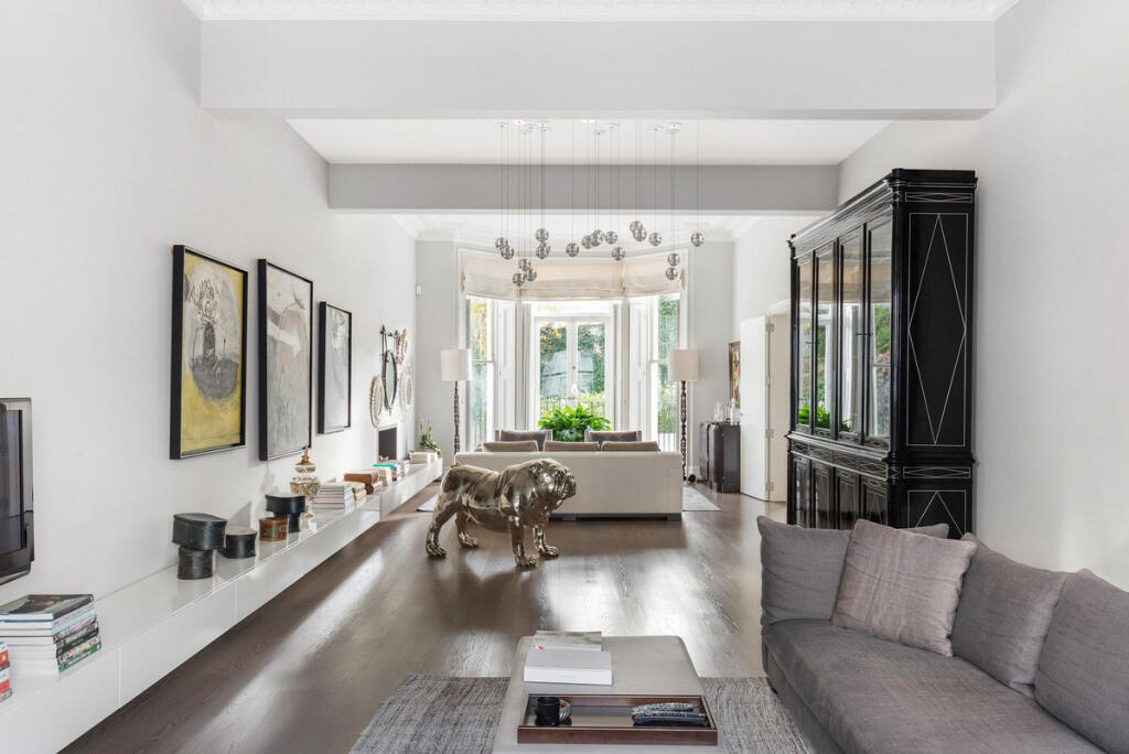 Main image of property: Holland Park, London, W11