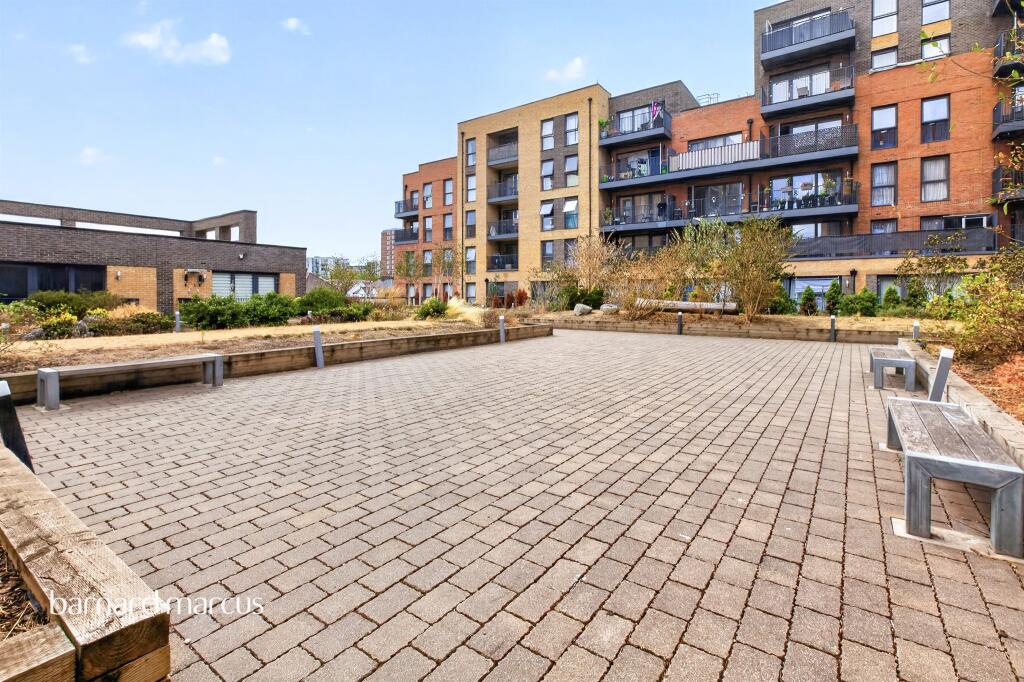 Main image of property: Pump Lane, Hayes