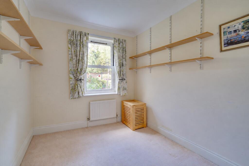 Apartment in Stevenage - More