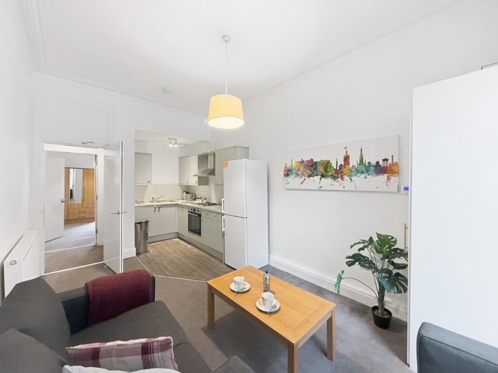16/6 (1F3) Roseneath Place, Marchmont, Edinburgh, EH9 photo 3