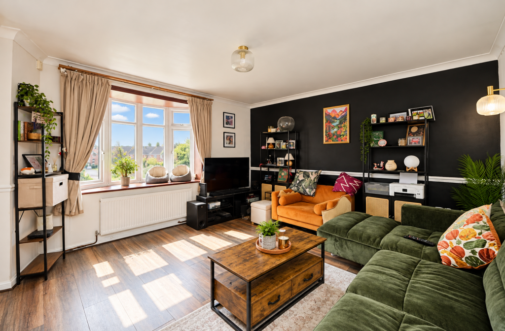 House in Romford - View 2
