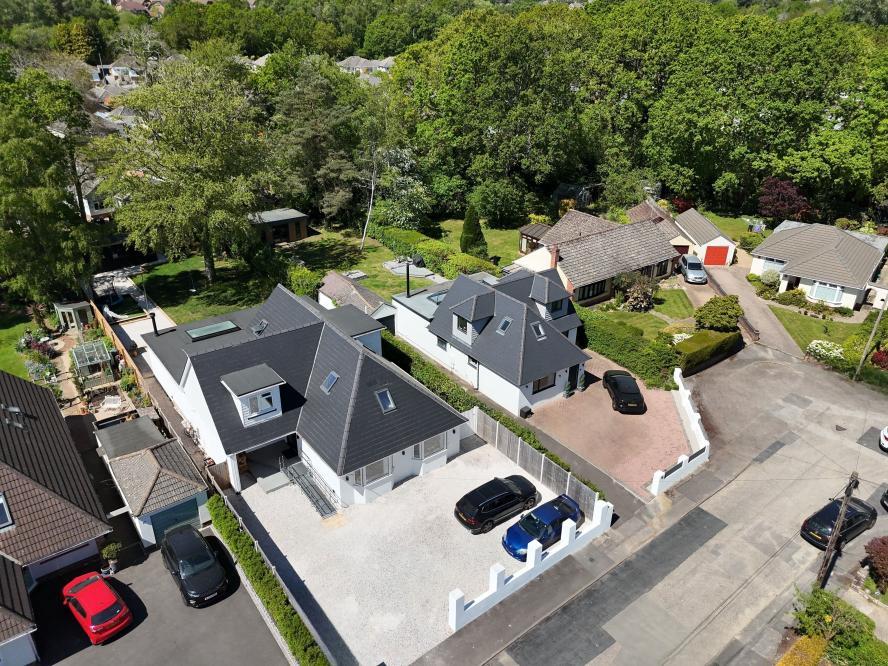 Main image of property: Skipton Close, Broadstone, BH18 8HH
